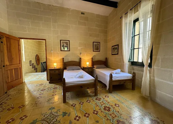 Tal-kaptan Kır Evi *